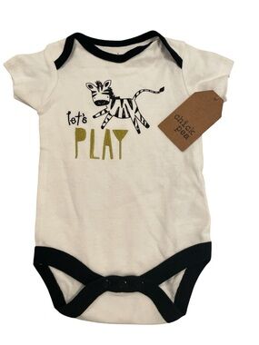 Chick Pea Baby Onesie 0-3 Months with “let’s Play” and Zebra Embroidery NWT
